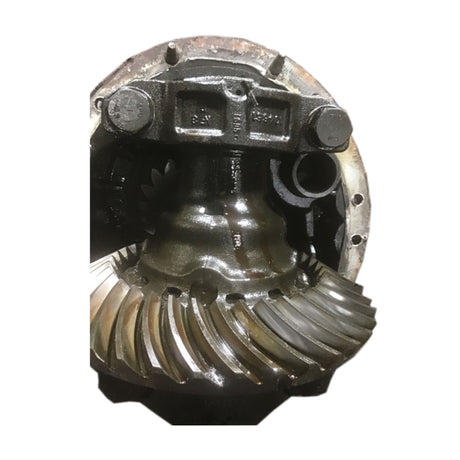 Kenworth T600 Eaton D40-155 Front Differential Ratio 2.64 Used