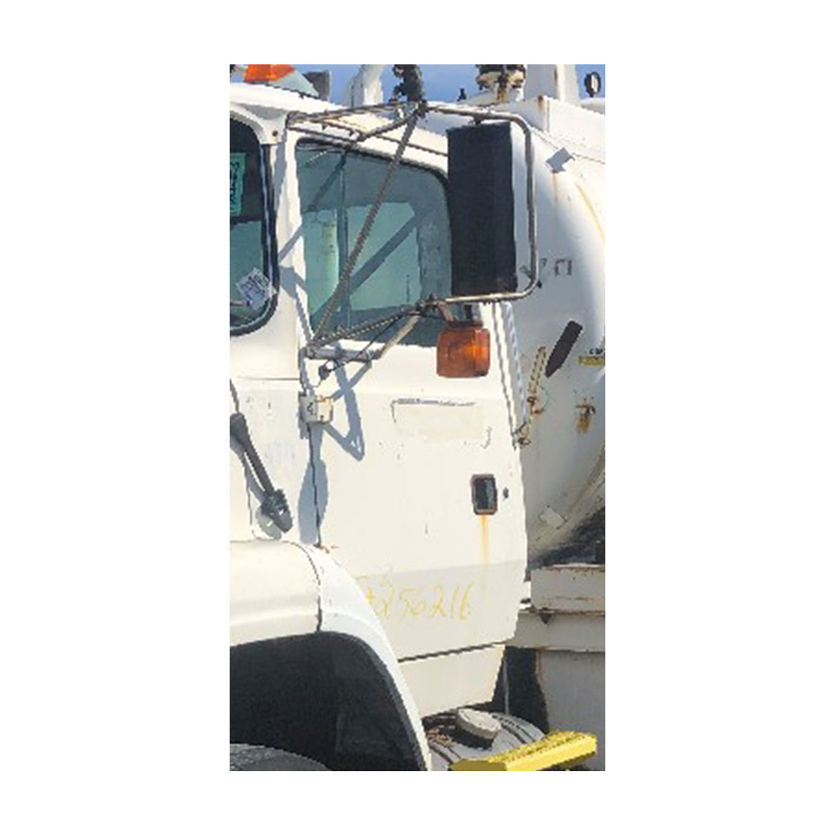 Ford LTS8000 Door Used