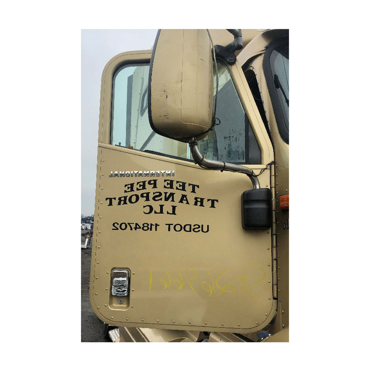 International 9200 Door Passenger Side Used