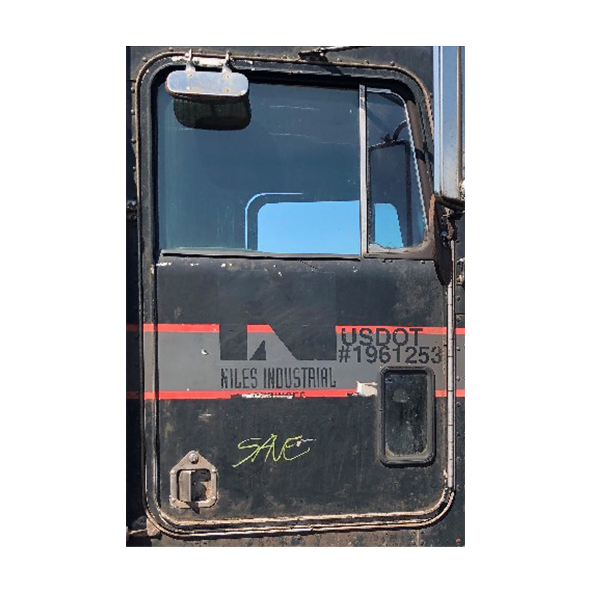 Kenworth T300 Door Passenger Side Used