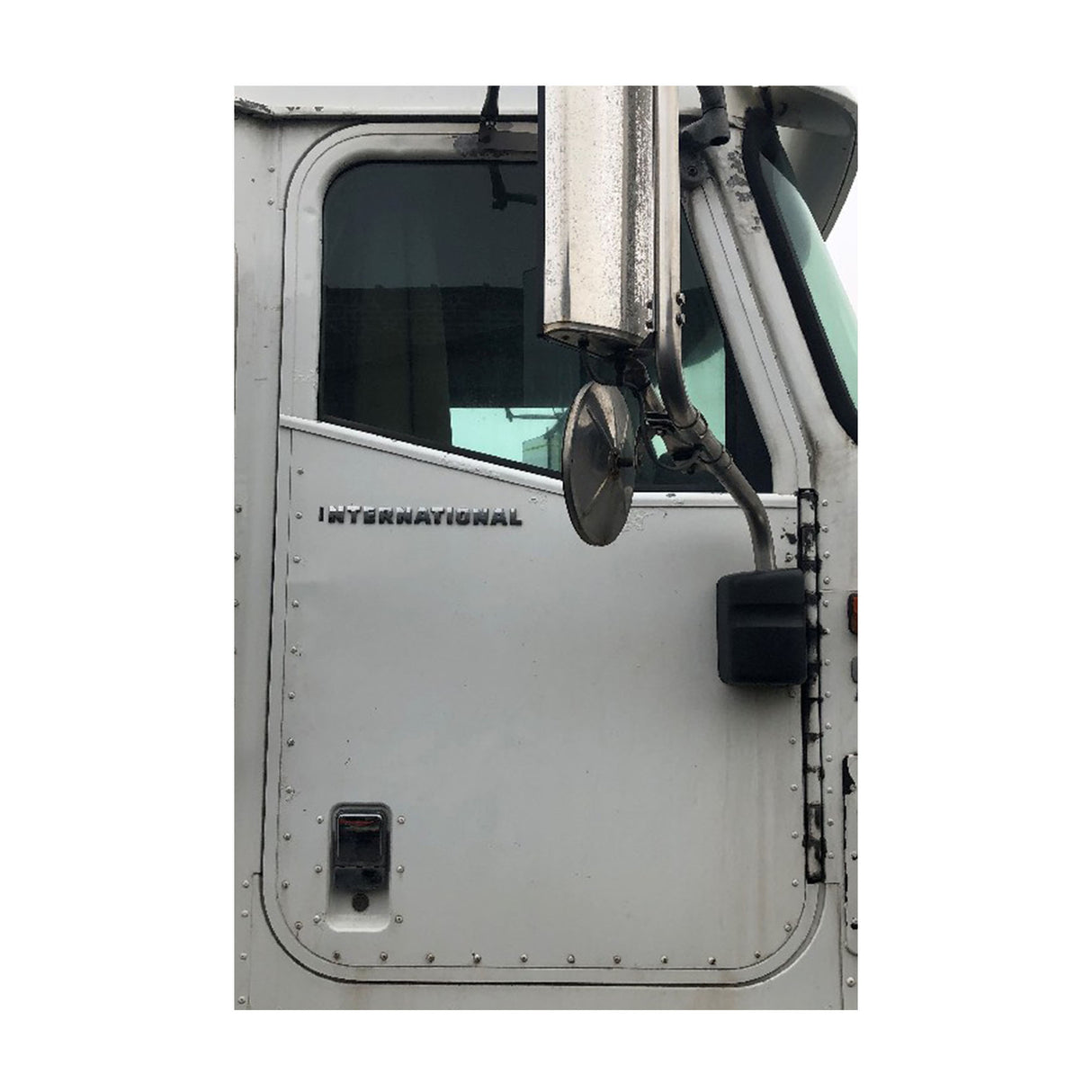 International 9400 Door Passenger Side Used