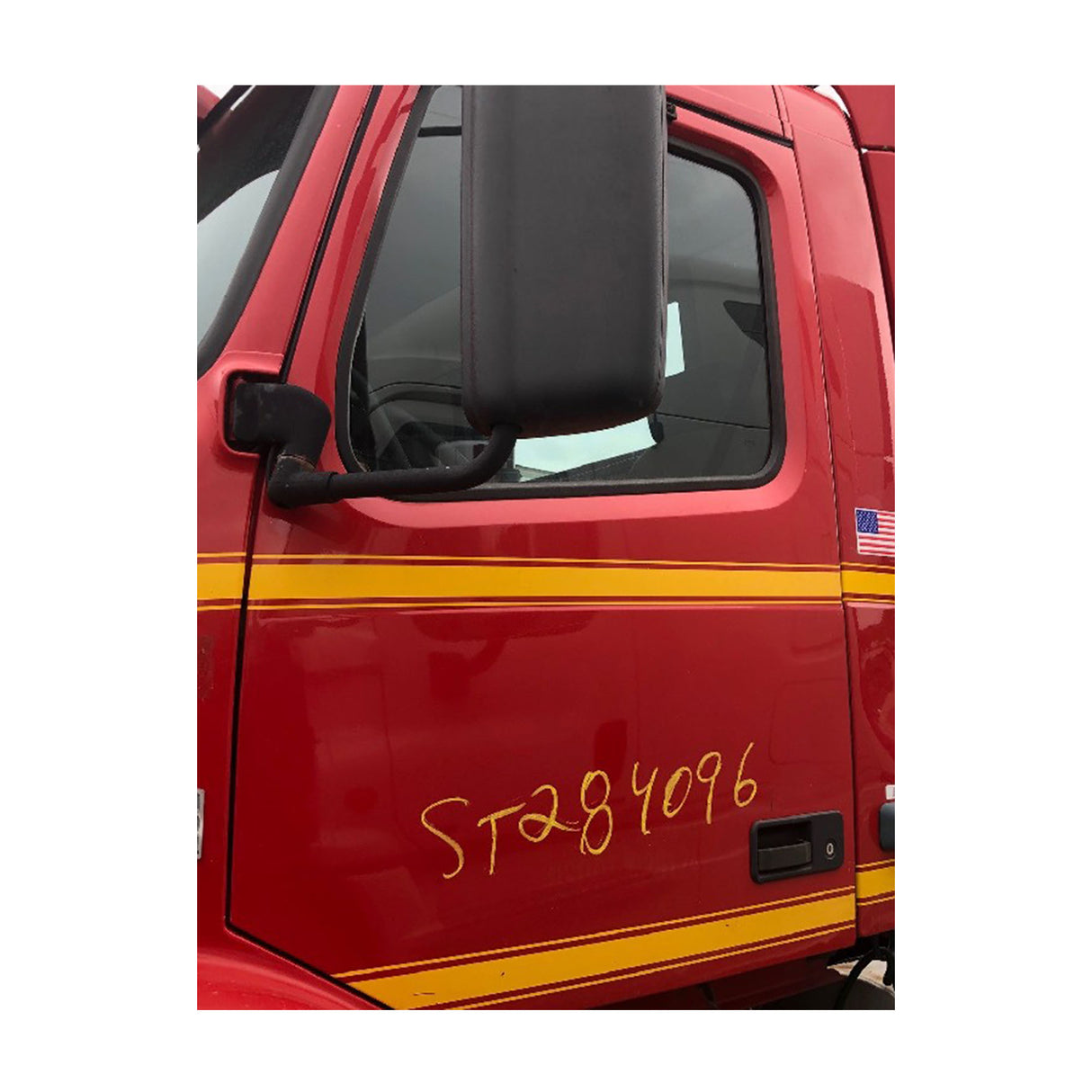 Volvo VNM64T Door Driver Side Used