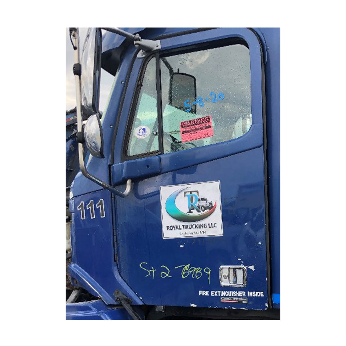 Freightliner Columbia Door Driver Side & Passenger Side Used