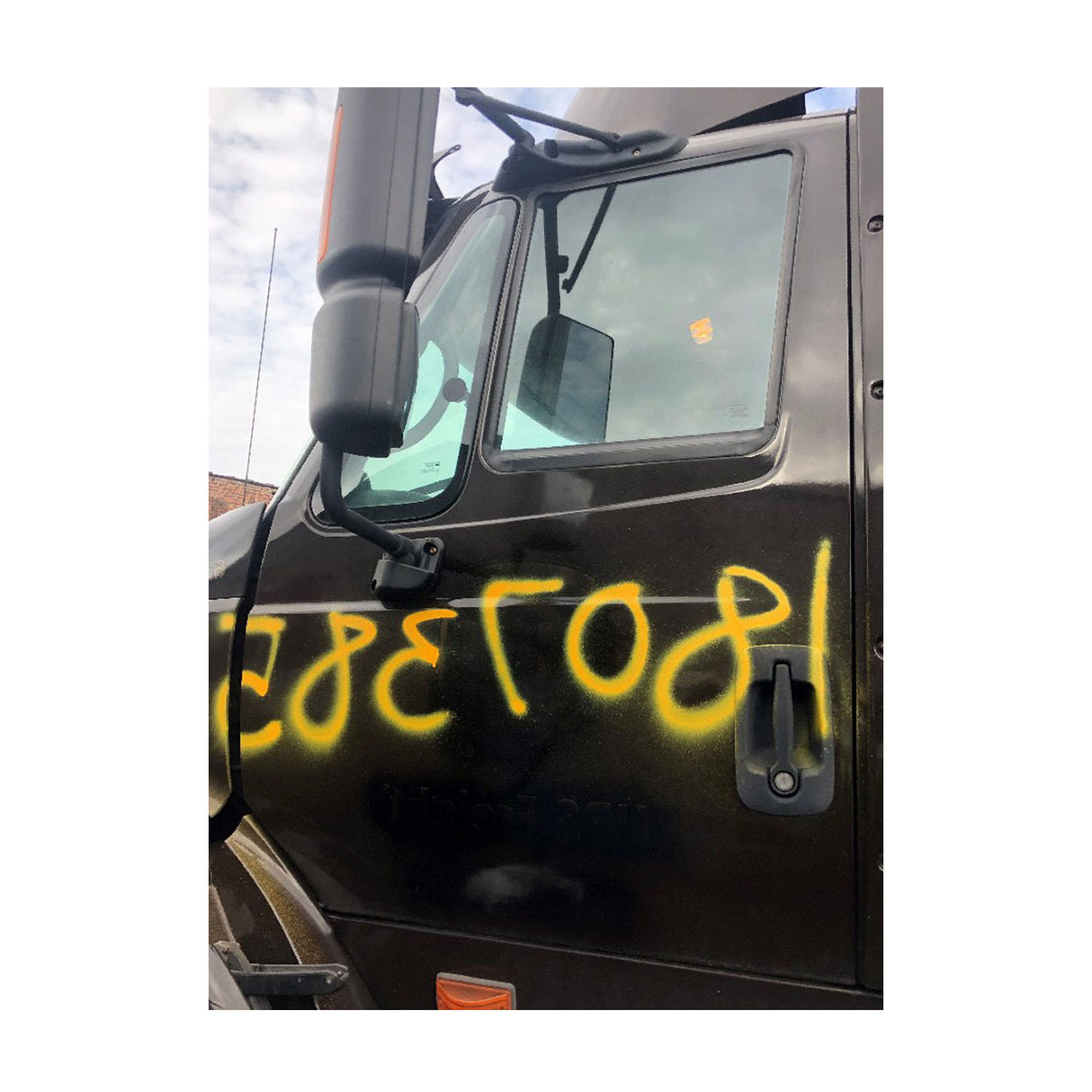 International 8600 Door Driver Side Used