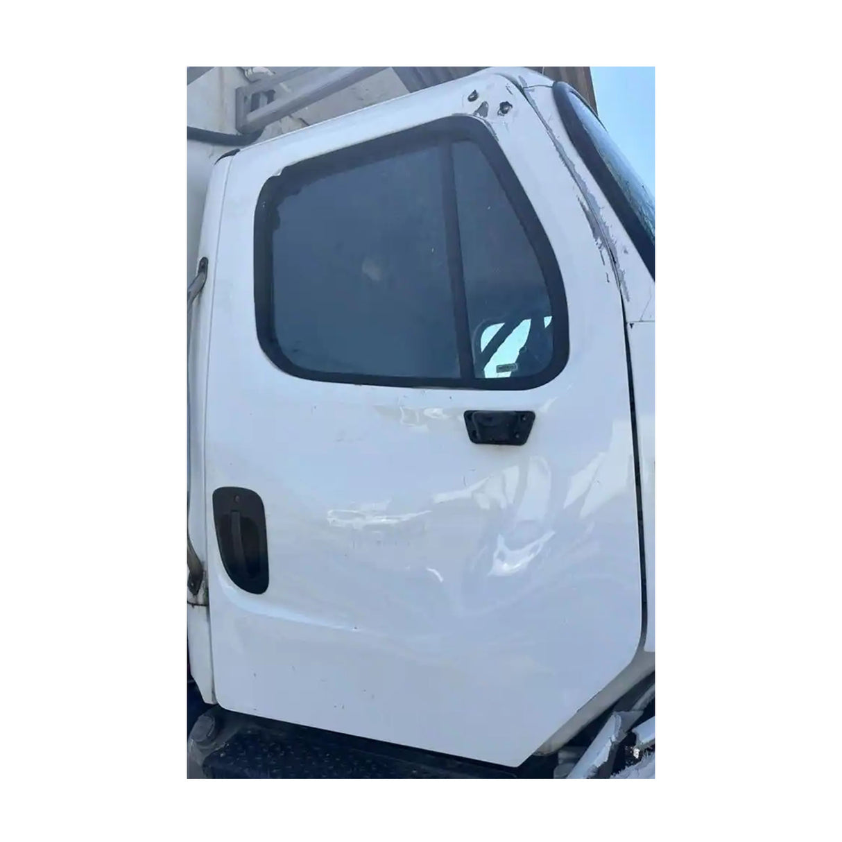 Freightliner M2 106 Door Used