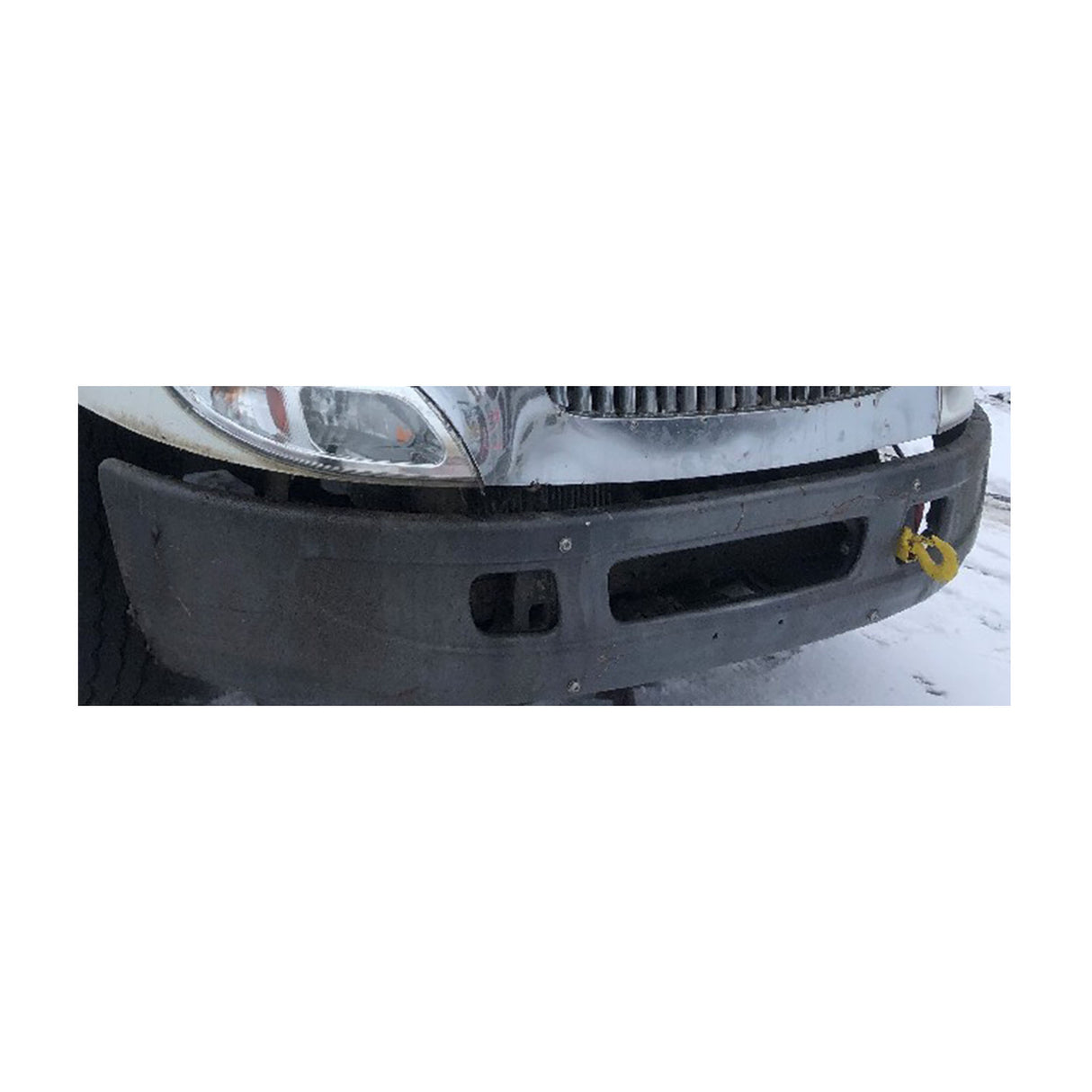International 8600 Bumper Used