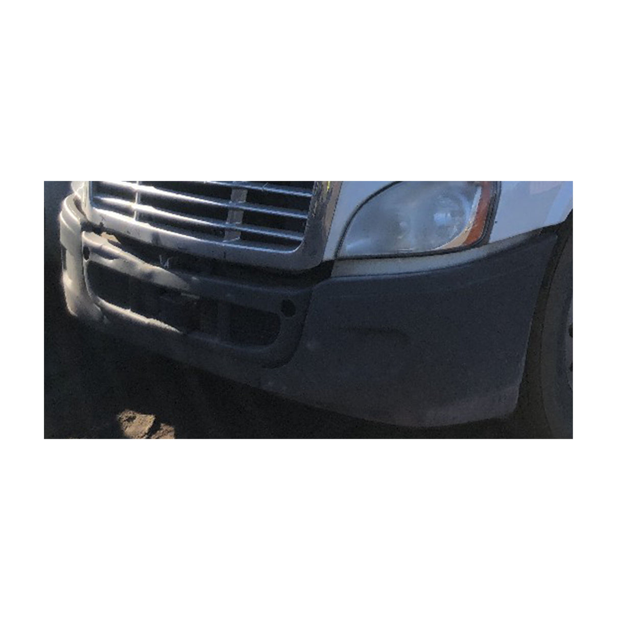 Freightliner Cascadia 113 Bumper Used