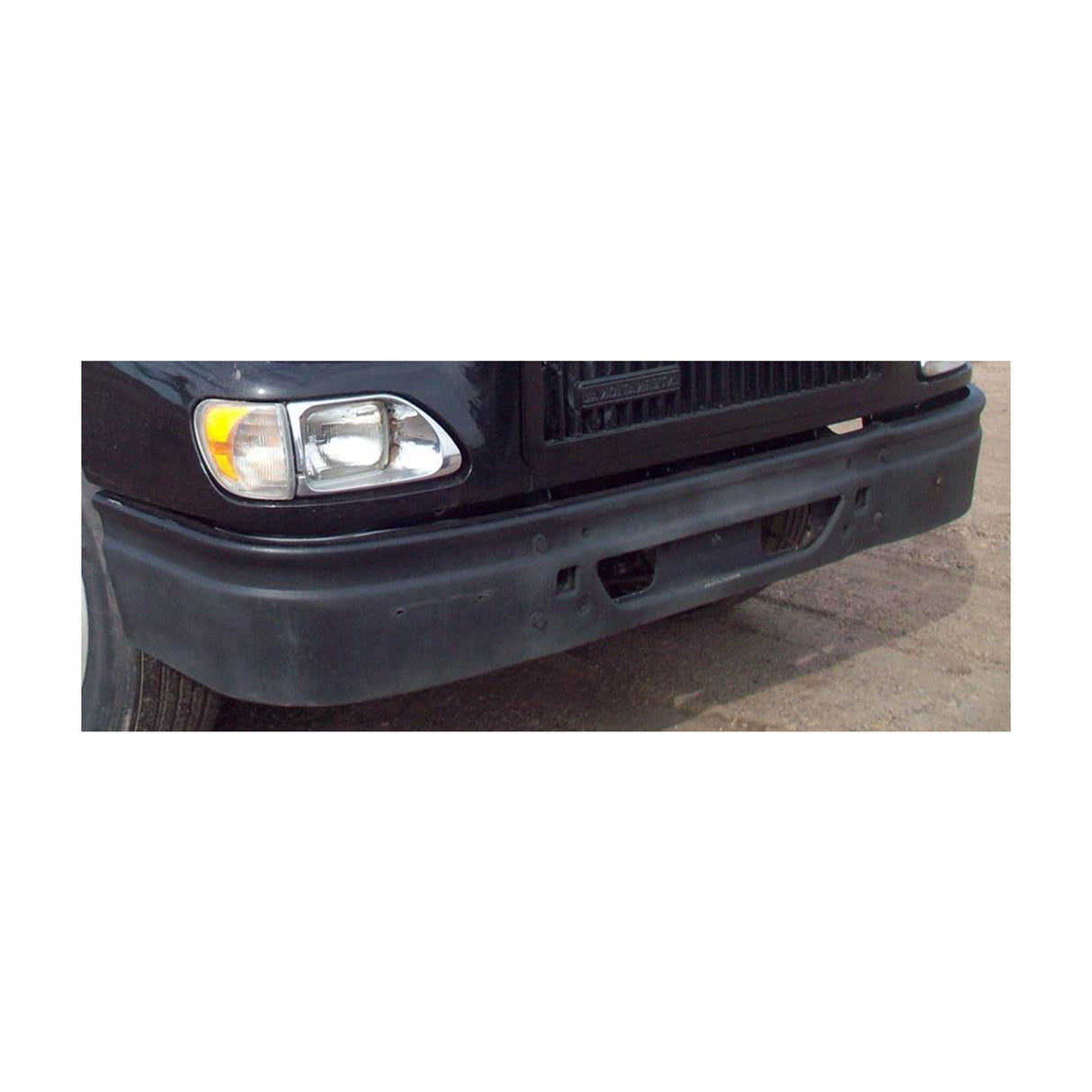 International 9200 Bumper Used