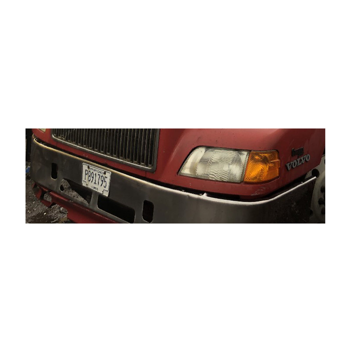 Volvo VNL Bumper Used