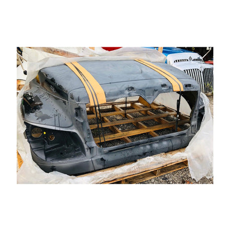 International Workstar, 7400 Hood 3933948C93 Good Used