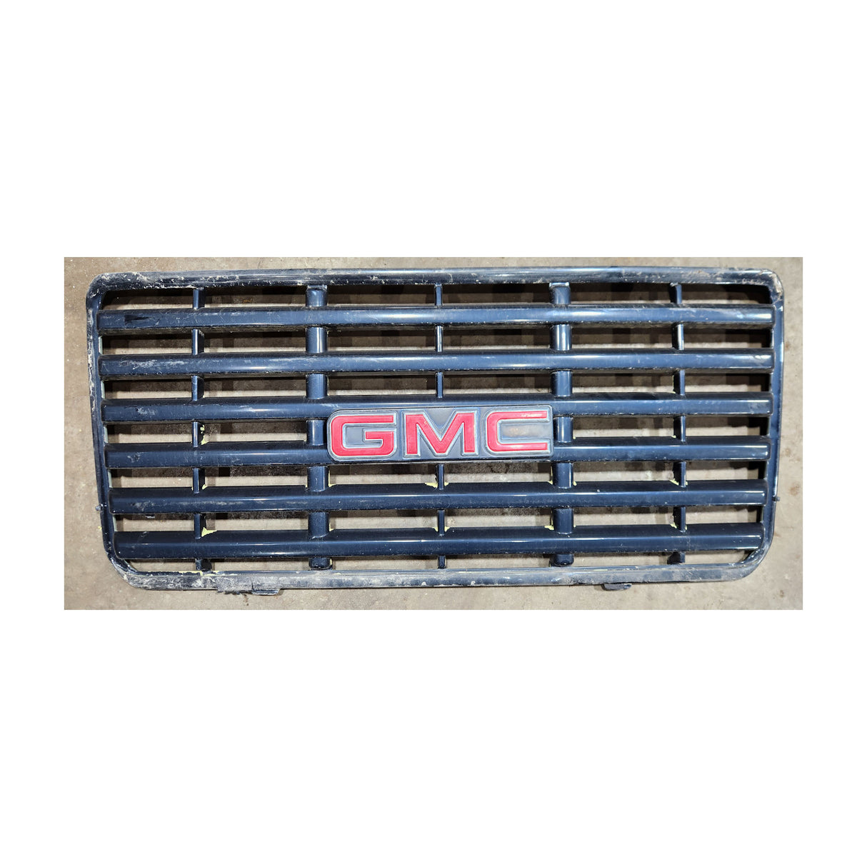 GMC C6500, C7500, C8500 Grille 2003 & Newer Used 88980292