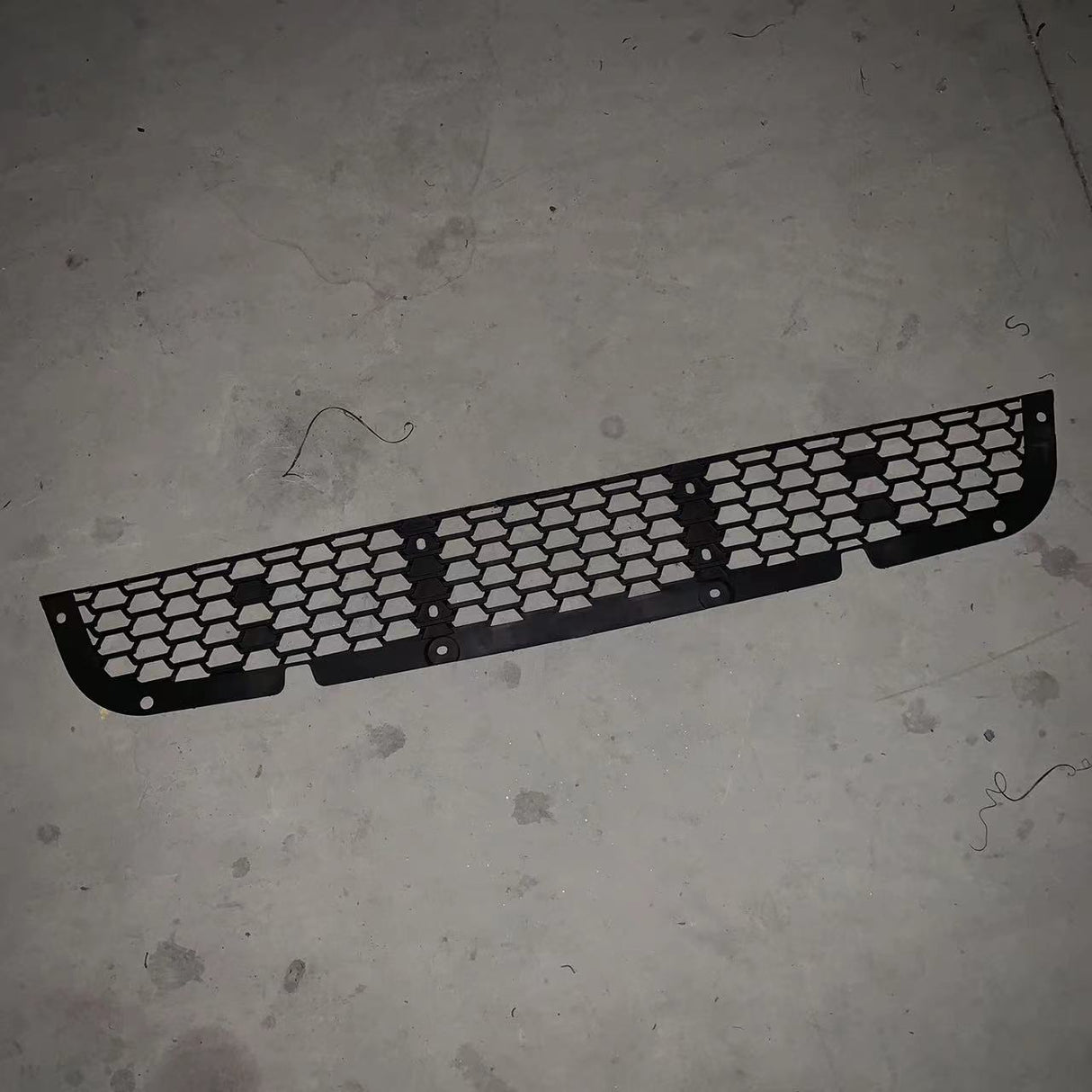 Freightliner Cascadia Bumper Grille 2018 and Newer