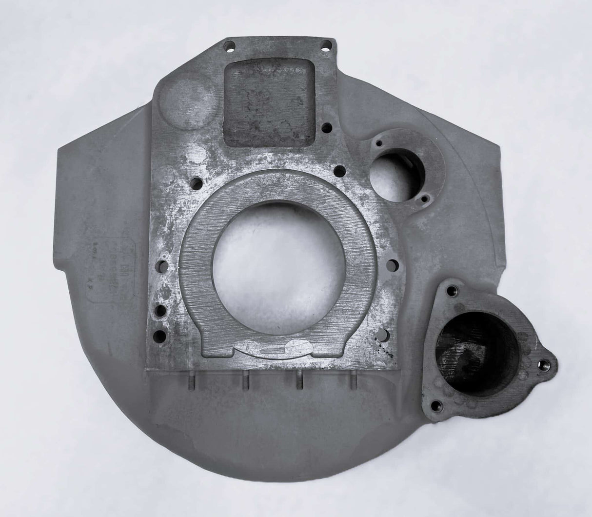 International/Navistar Flywheel Housing 686998C1 – Recon