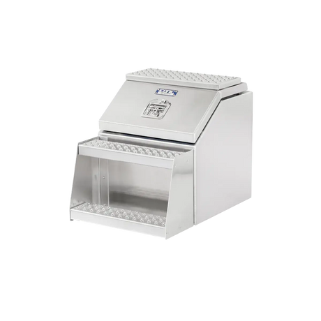 Step Box Boot Box 22" Big Mouth Step Box w/Aluminum Smooth lid *recommended used with P/N 1900 for mounting 22" Width x 24" Height x 29.13" Depth