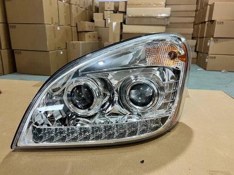 Freightliner Cascadia Halogen Headlight Assembly Passenger Side Projector 2008 - 2018
