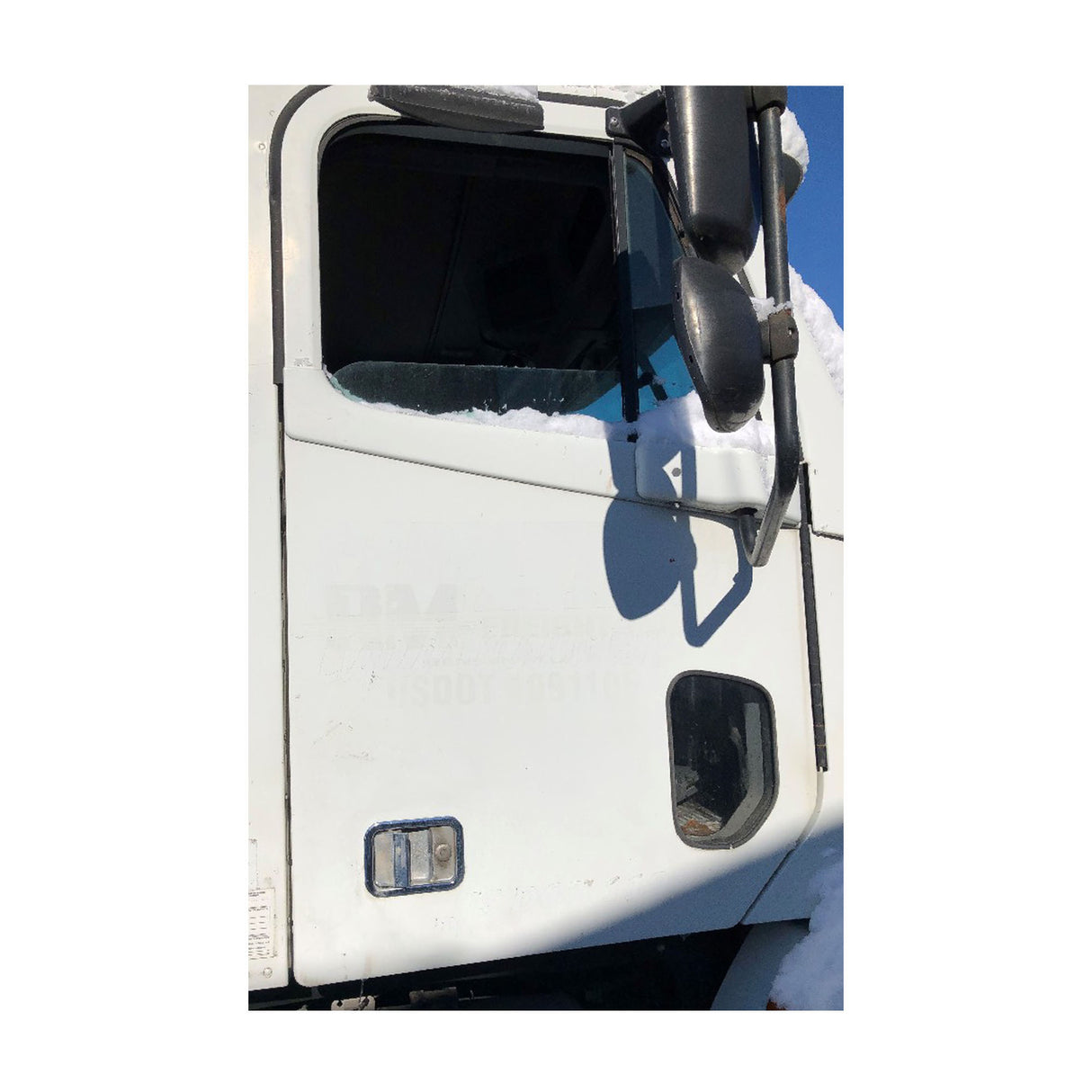 Freightliner Columbia 112 Door Used