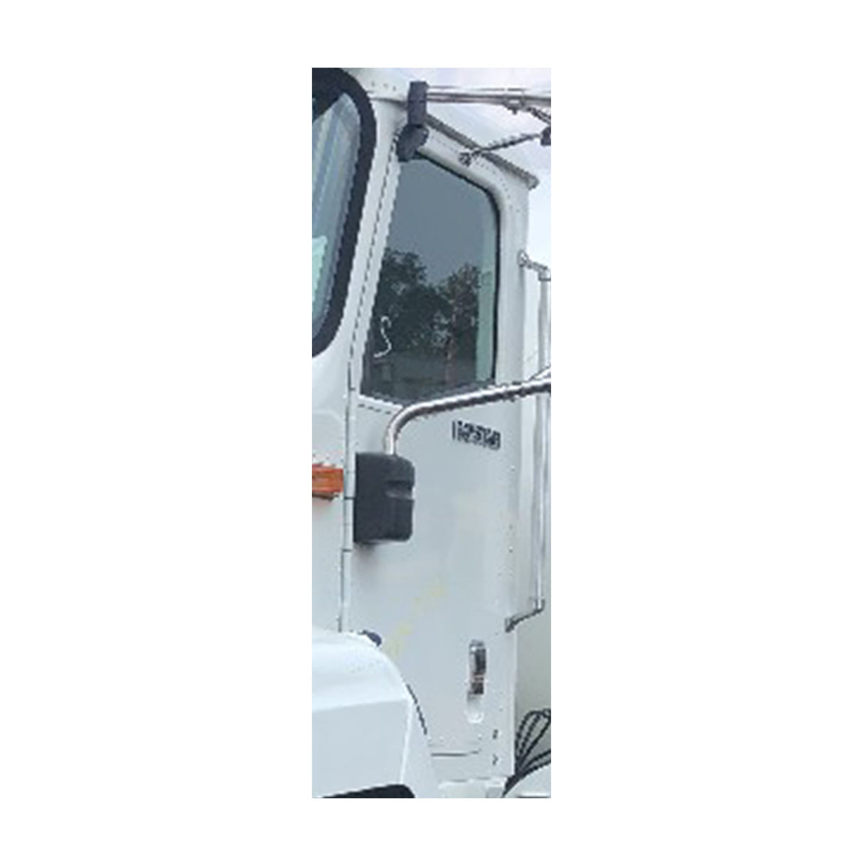 International 5500i Door Used