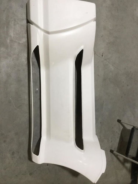 Kenworth T680 Front Fairing Passenger Side 2013 - 2022