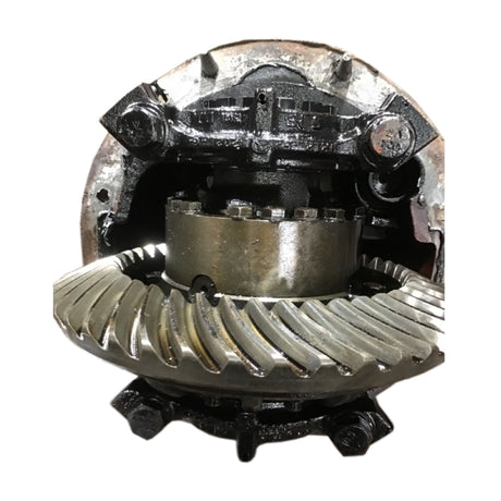 International 9200 Rockwell RD20145 Front Differential Ratio 3.73 Used