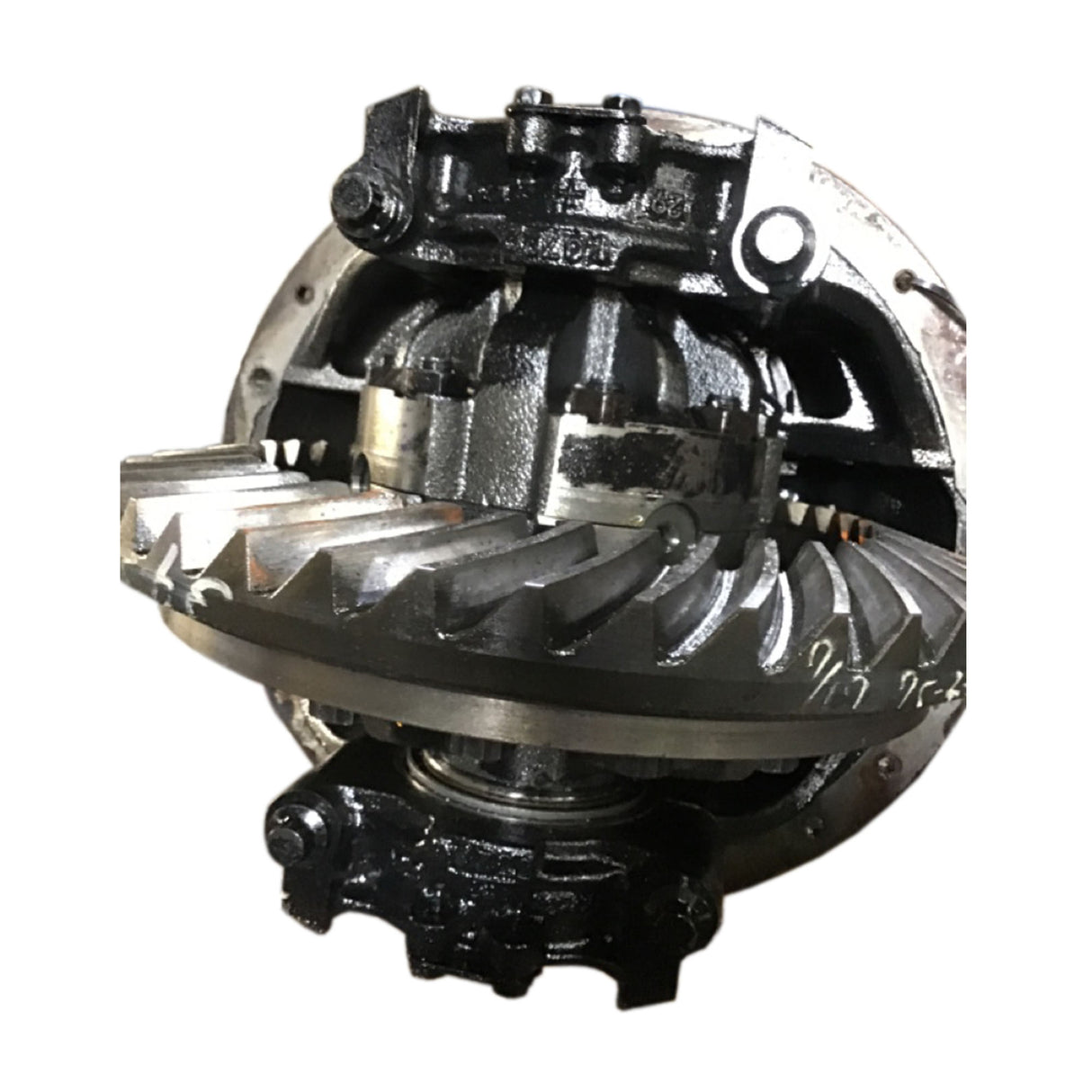 GMC C5500 Isuzu RO65 Rear Differential Ratio 4.33 Used