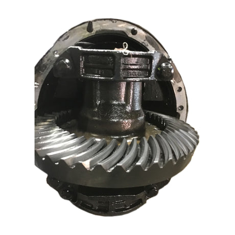 Capacity TJ5000 Eaton S23-170 Rear Differential Ratio 7.17 Used
