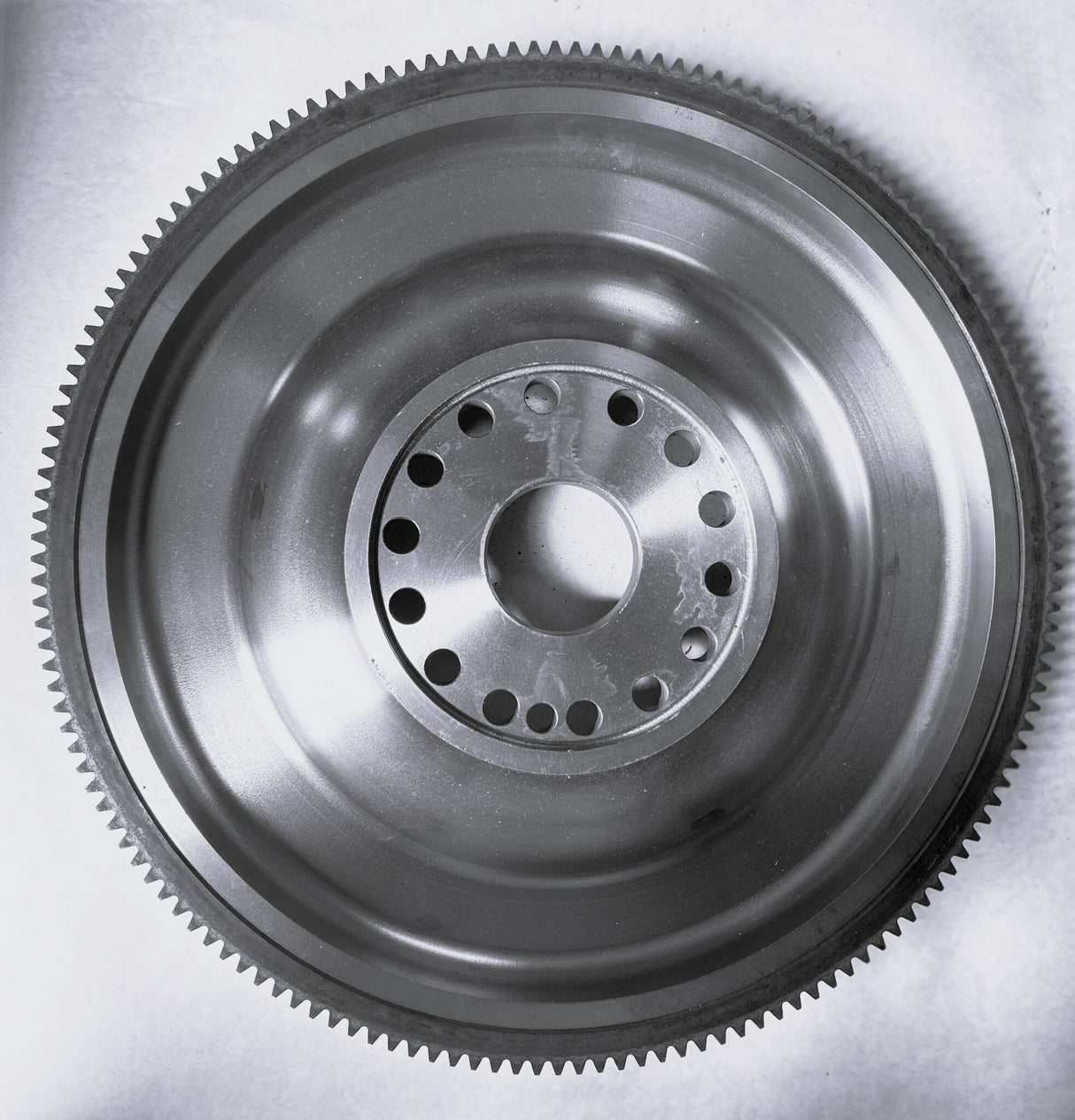 Volvo C , D , T , F , FH Series , Mack Flywheel 21630898 , 20711957