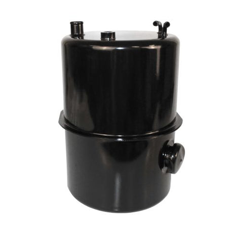 Surge Tank – Black Metal, 4 Mount Holes, Front Position (International 2000–2003) International 5000, 5070, 5600i, 5900i, 9100i SBA, 9200i SBA, 9400, 9400i SBA, 9900, 9900i, 9900i SFA, 9900ix, 9900ix SFA 2000–2003 